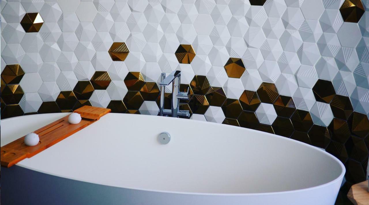 Hexagonal Design Apartment Valencia Exterior photo